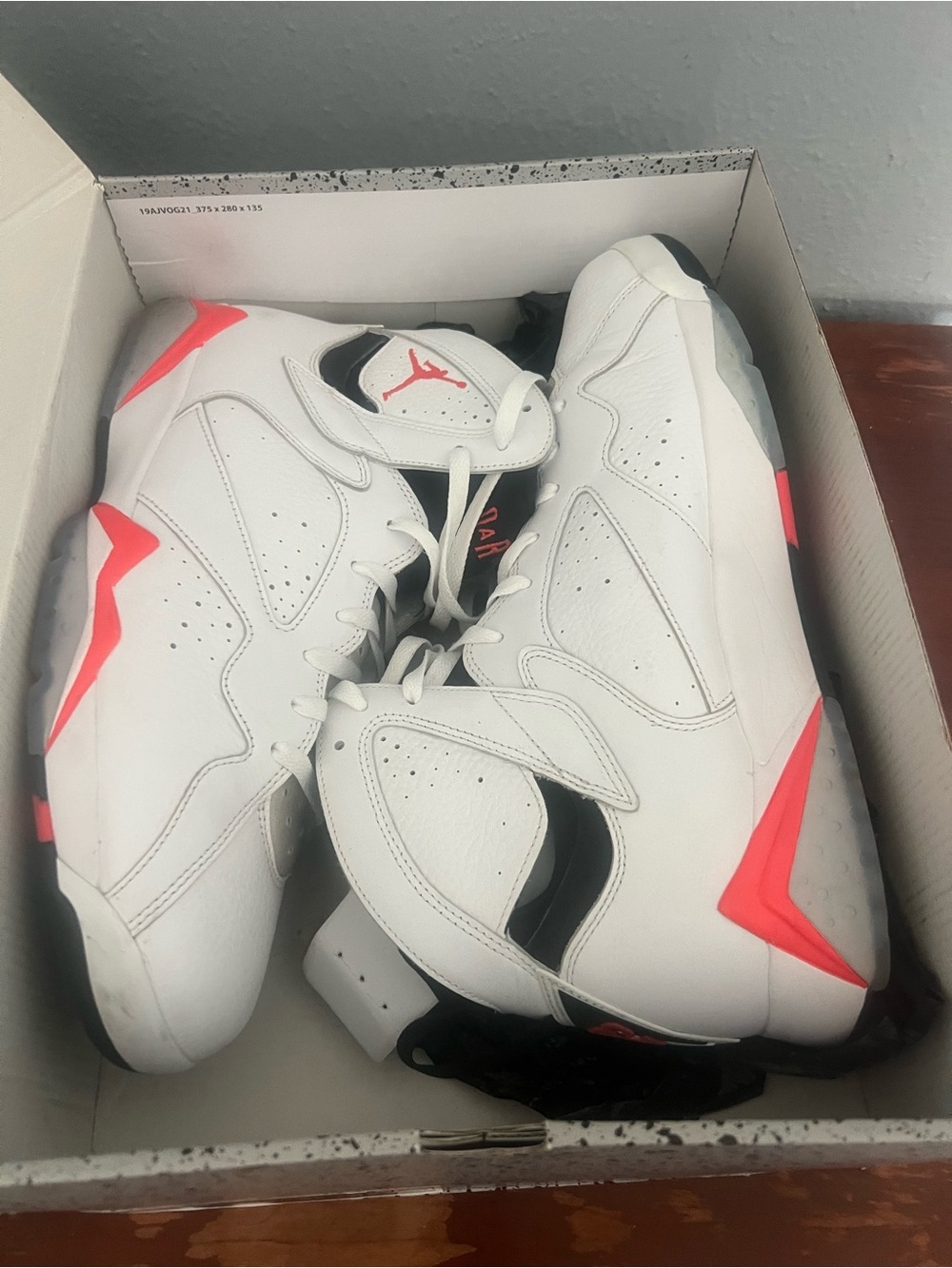 Air Jordan 7 Retro White Infrared - Picture 6 of 11